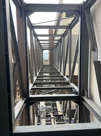 Passerelles entre deux blocs R+3 – Alger